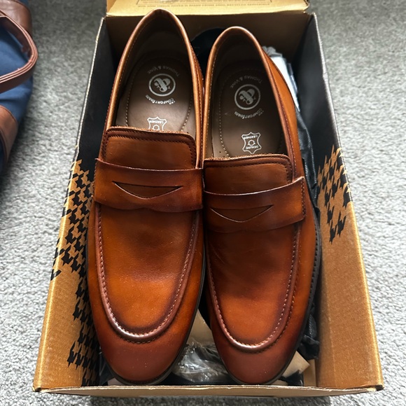 NWT T&V Men’s Loafers - Picture 1 of 5